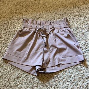 Tan loose shorts w/ cute drawstring waist